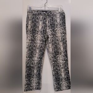 Anthropologie Skinny Crop Animal Print Snake Skin Pant Size 8